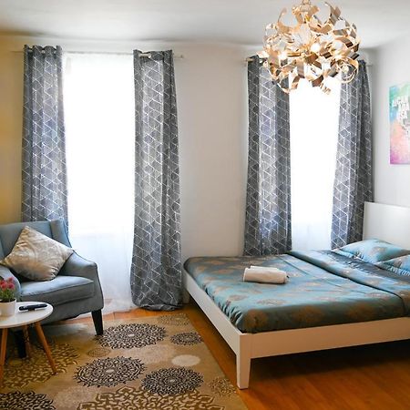 Backpacker Apartment Bahnhof ウィーン エクステリア 写真