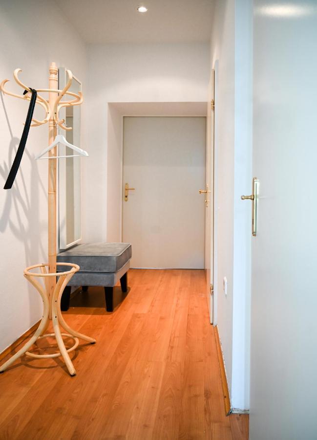 Backpacker Apartment Bahnhof ウィーン エクステリア 写真