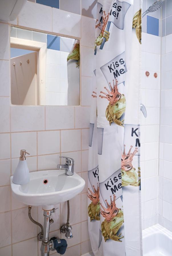 Backpacker Apartment Bahnhof ウィーン エクステリア 写真